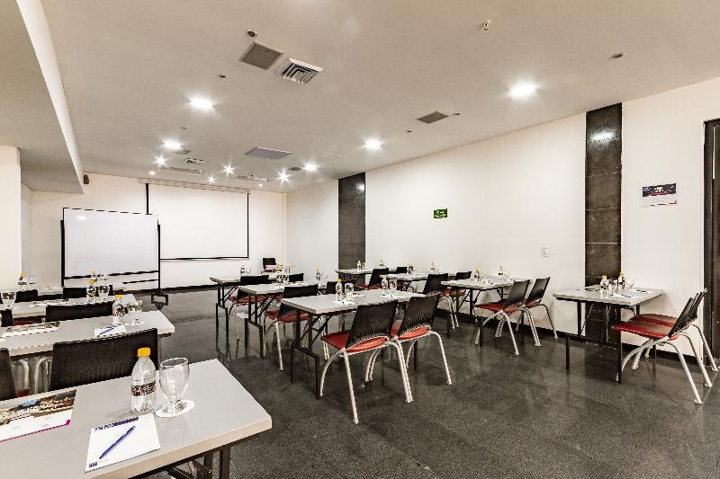 Tryp By Wyndham Bogota Usaquen Buitenkant foto